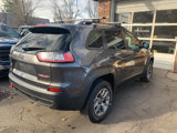 Used 2020 Jeep Cherokee Trailhawk image 3
