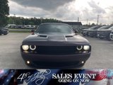 Used 2022 Dodge Challenger SXT w/ Driver Convenience Group image 2