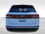 New 2025 Volkswagen Atlas Peak Edition SE image 6
