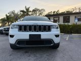 Used 2020 Jeep Grand Cherokee Limited w/ Luxury Group II image 2