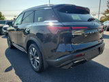 New 2025 INFINITI QX60 Luxe image 3