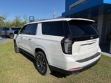 New 2025 Chevrolet Suburban High Country image 5
