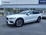 New 2026 Volvo V60 B5 Cross Country Ultra w/ Protection Package Premier image 2