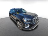 Used 2024 Volkswagen Atlas SE image 4