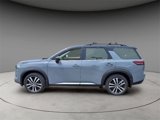 New 2025 Nissan Pathfinder Platinum image 2