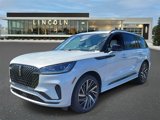 New 2025 Lincoln Aviator Black Label w/ Jet Appearance Package image 2