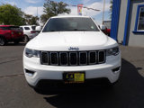 Used 2019 Jeep Grand Cherokee Laredo image 2