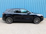 Used 2021 Porsche Cayenne S image 6