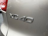 Used 2023 Volvo XC40 B5 Plus image 5