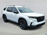New 2025 Honda Pilot Sport image 2