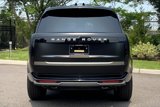 Used 2025 Land Rover Range Rover Long Wheelbase SE image 4
