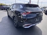 Used 2024 Kia Sportage EX image 3