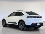 Used 2025 Porsche Macan Electric image 3