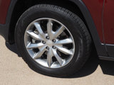 Used 2018 Jeep Cherokee Limited w/ Trailer Tow Group image 4