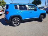 Used 2015 Jeep Renegade Latitude image 3