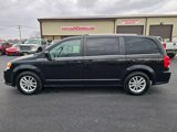 Used 2019 Dodge Grand Caravan SXT image 2