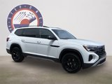 New 2025 Volkswagen Atlas Peak Edition SE image 1