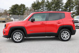 Used 2023 Jeep Renegade Latitude w/ Premium Group image 2