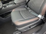 New 2025 Nissan Pathfinder Platinum image 4