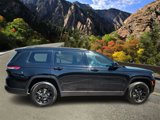 Used 2024 Jeep Grand Cherokee L Laredo image 2