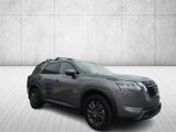 Used 2022 Nissan Pathfinder SV image 3