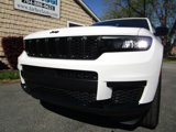 Used 2023 Jeep Grand Cherokee L Laredo image 5