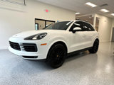 Used 2019 Porsche Cayenne image 2