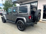 Used 2017 Jeep Wrangler Unlimited Sahara image 2