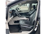Used 2023 Chrysler Pacifica Limited image 5