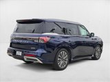 New 2025 INFINITI QX80 Luxe image 2