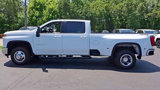 Certified 2025 Chevrolet Silverado 3500 LT w/ Safety Package image 5