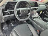 New 2025 INFINITI QX80 Luxe image 3