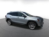 Used 2024 GMC Terrain SLT image 2