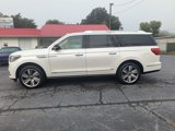 Used 2018 Lincoln Navigator L Reserve w/ Technology Package image 2