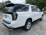 New 2025 Chevrolet Suburban Premier image 4