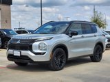 New 2025 Mitsubishi Outlander SEL Black Edition image 2