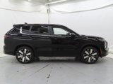 New 2025 Mitsubishi Outlander SE image 2
