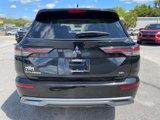 New 2025 Mitsubishi Outlander SEL image 5