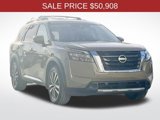 New 2025 Nissan Pathfinder Platinum image 4