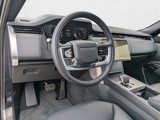 New 2025 Land Rover Range Rover Long Wheelbase SE image 3