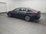 Used 2023 Nissan Altima 2.5 SV image 3