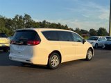 Used 2023 Chrysler Voyager LX image 4
