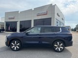 New 2025 Mitsubishi Outlander SE image 3