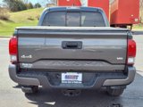 Used 2020 Toyota Tacoma TRD Off-Road image 4