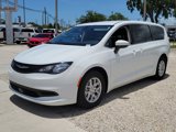 Used 2022 Chrysler Voyager LX image 2