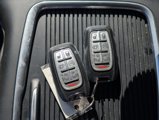 Used 2022 Chrysler Pacifica Touring-L image 5