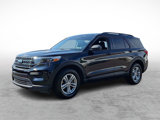 Used 2020 Ford Explorer XLT image 3