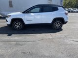 New 2025 Jeep Compass Limited w/ Sun and Sound Group image 3