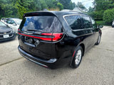 Used 2021 Chrysler Pacifica Touring-L image 6