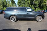 New 2025 Lincoln Navigator L Reserve image 2